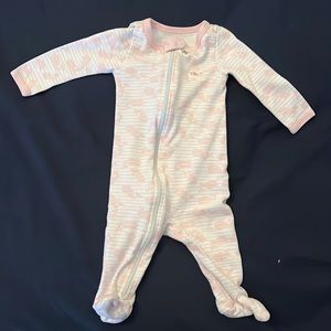 Vineyard Vines Zippered Whale Sleeper